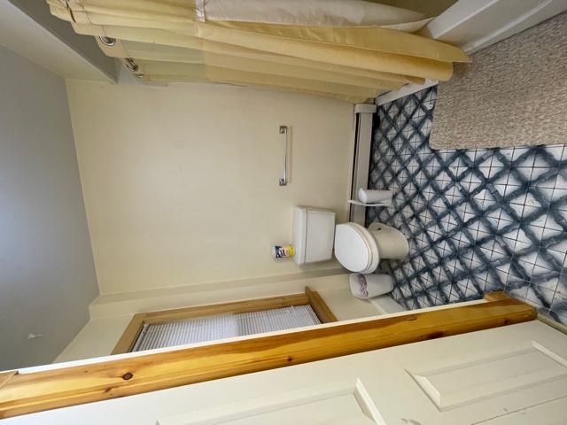 3 bed, 1.5 bath apartment for rent at 106 Old Harbor St, South Boston — photo 9 of 19