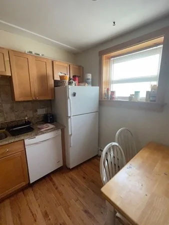3 bed, 1.5 bath apartment for rent at 106 Old Harbor St Unit 1, South Boston — photo 3 of 20