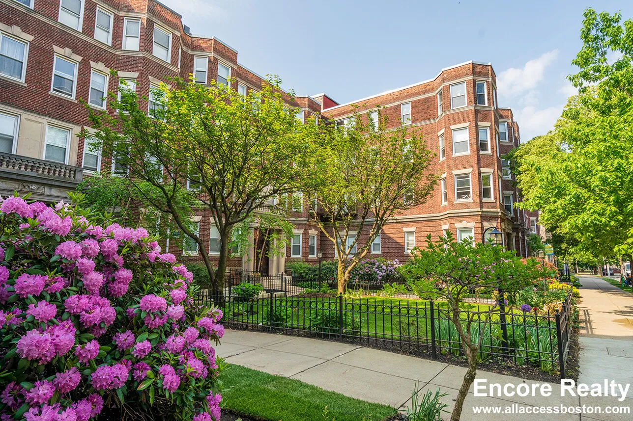 2 bed, 1 bath apartment for rent at 106 Queensberry St Unit 10, Fenway — photo 6 of 6