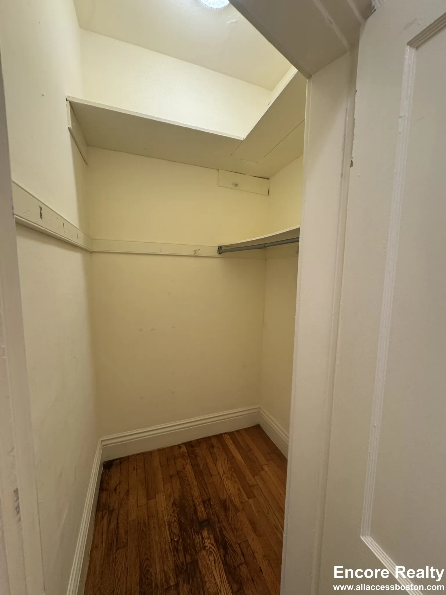 Studio bed, 1 bath apartment for rent at 106 Queensberry St Unit 2M, Fenway — photo 11 of 14