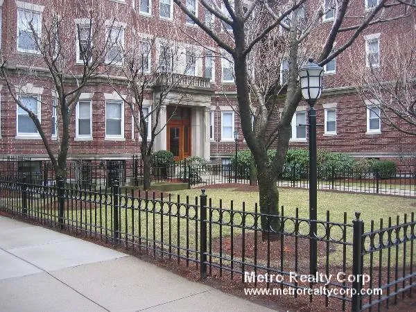 Studio bed, 1 bath apartment for rent at 106 Queensberry St Unit 9, Fenway — photo 11 of 12