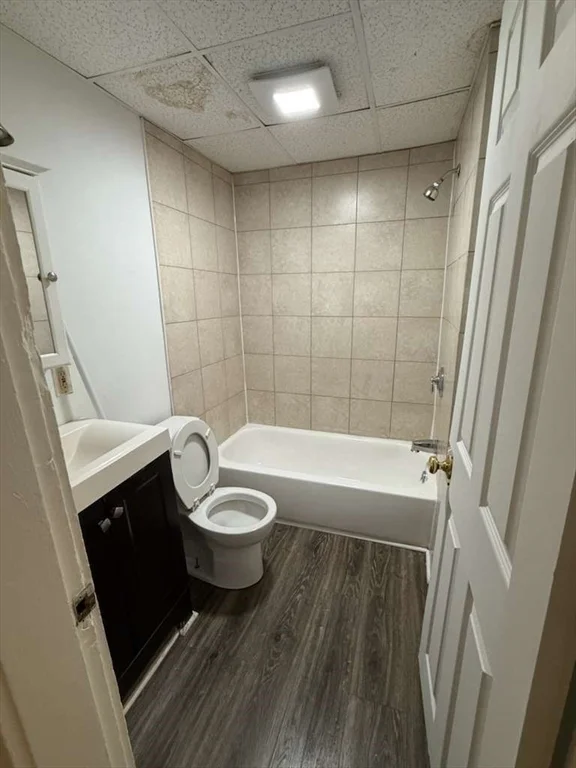 2 bed, 1 bath apartment for rent at 106 River St Unit 1, Zip 01832 — photo 7 of 7