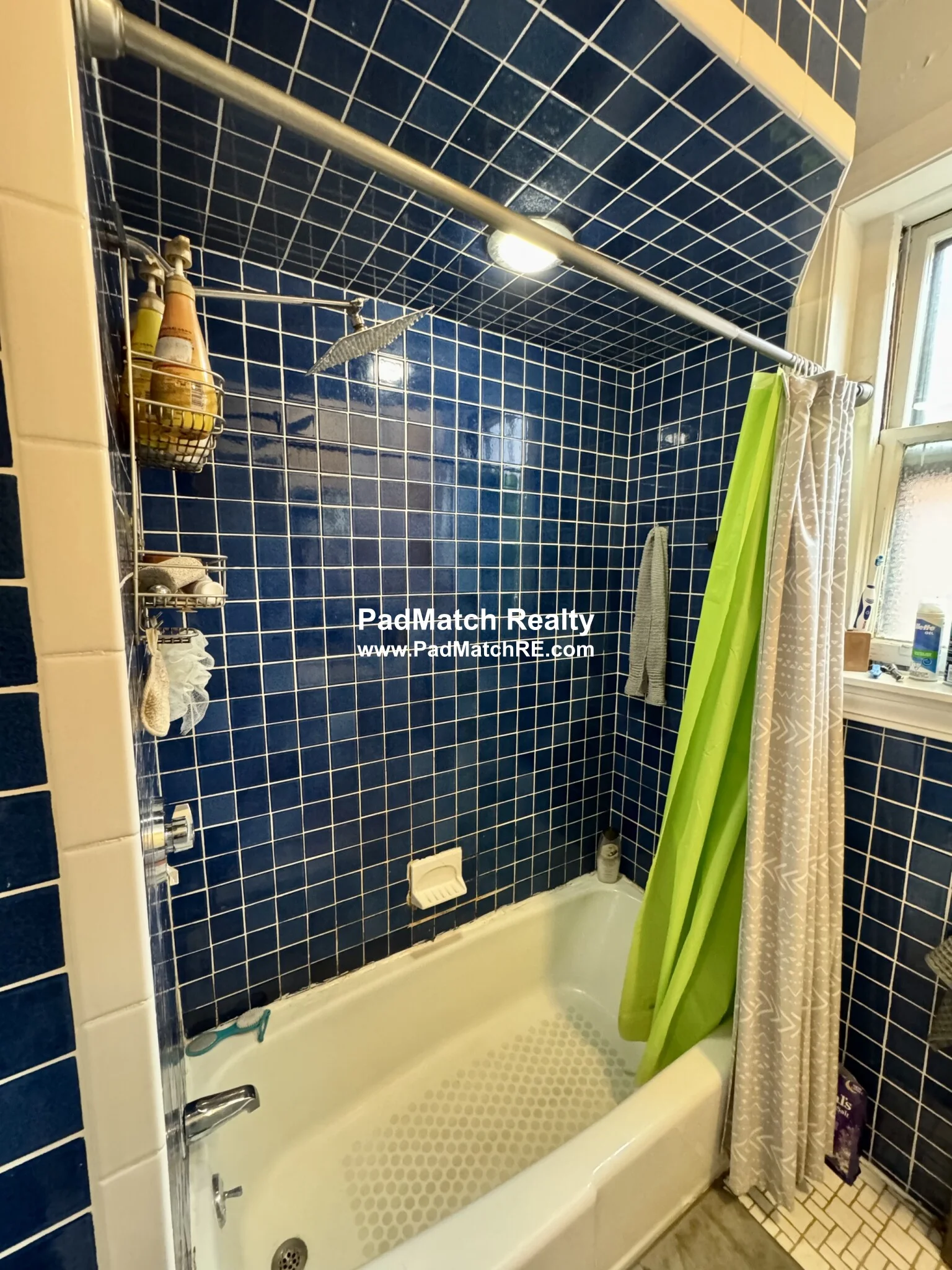 5 bed, 1 bath apartment for rent at 106 Strathmore Rd Unit 3, Brighton — photo 16 of 18