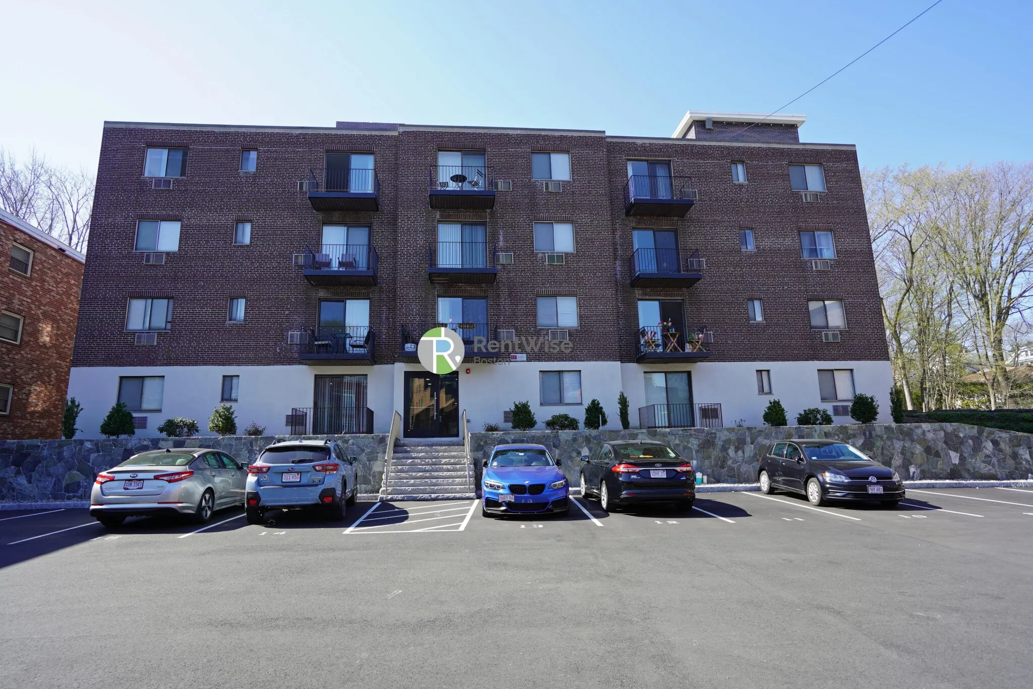 2 bed, 2 bath apartment for rent at 106 Tremont St Unit 1, Brighton — photo 16 of 19