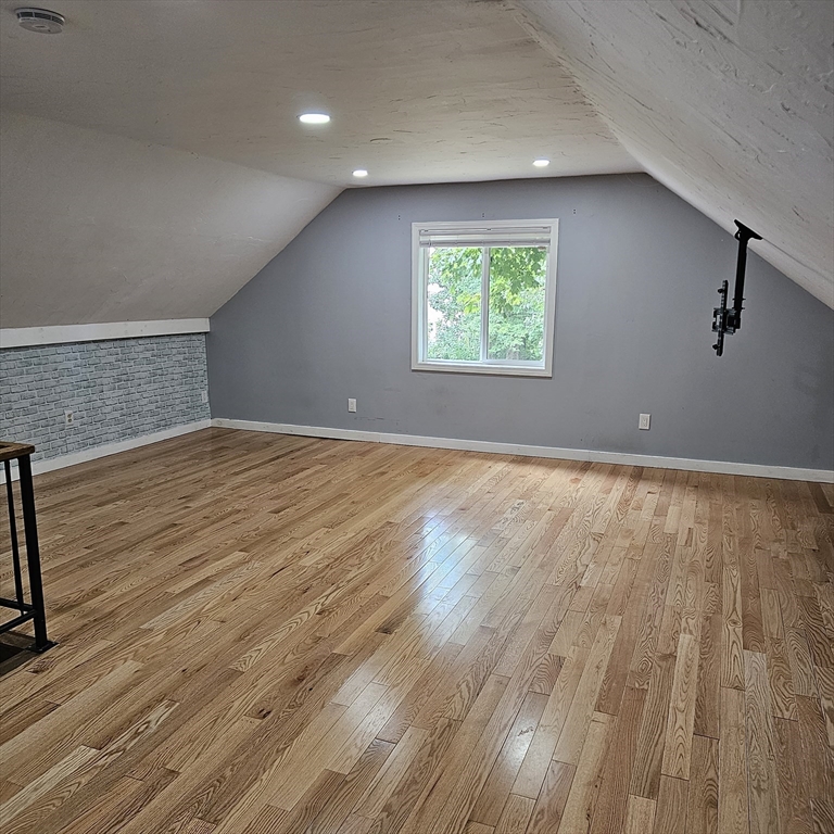 1 bed, 1 bath apartment for rent at 106 Walnut St Unit 2, Clinton — photo 7 of 12