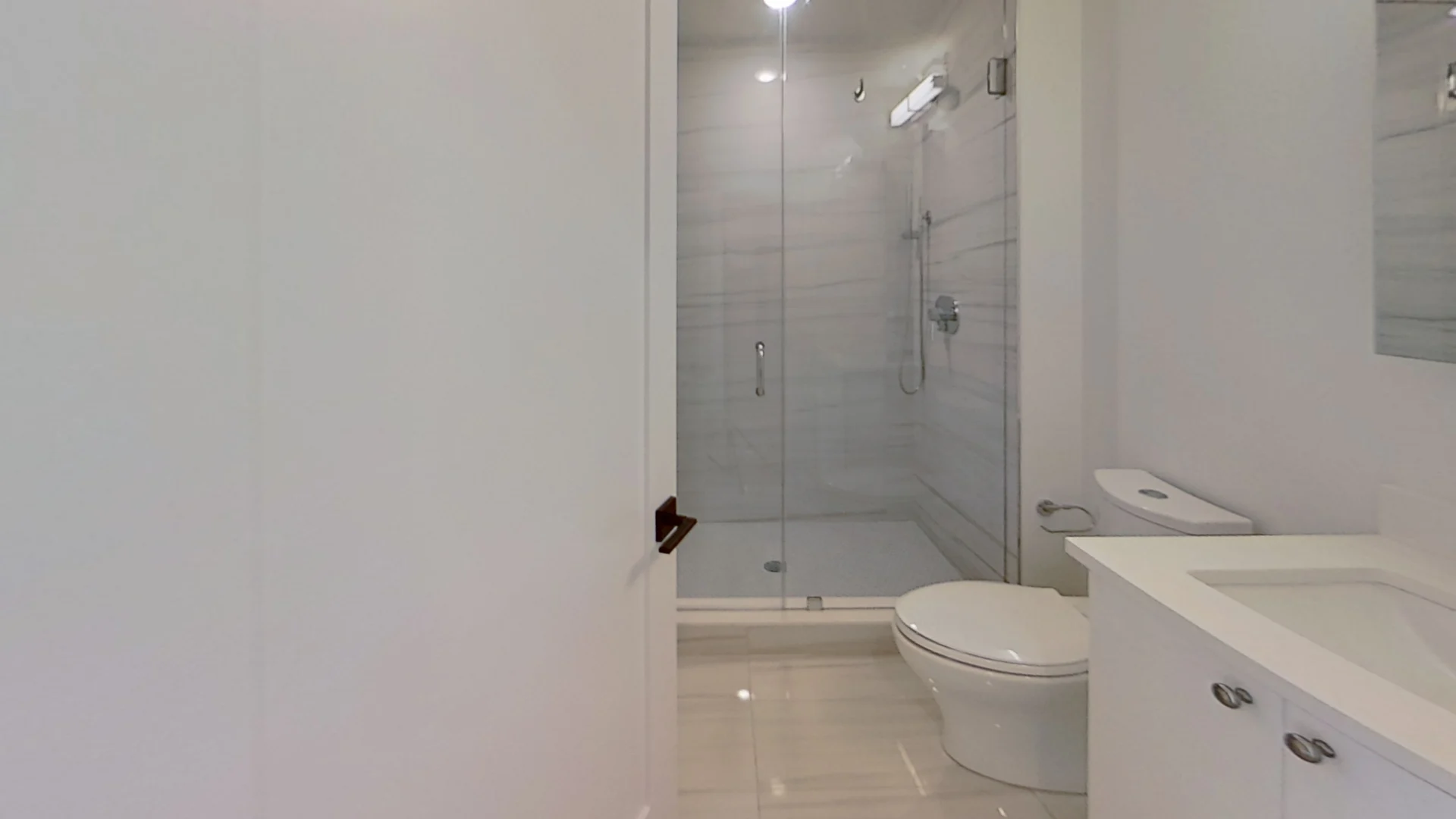 5 bed, 3 bath apartment for rent at 106 Warren St Unit 7, Brighton — photo 11 of 12