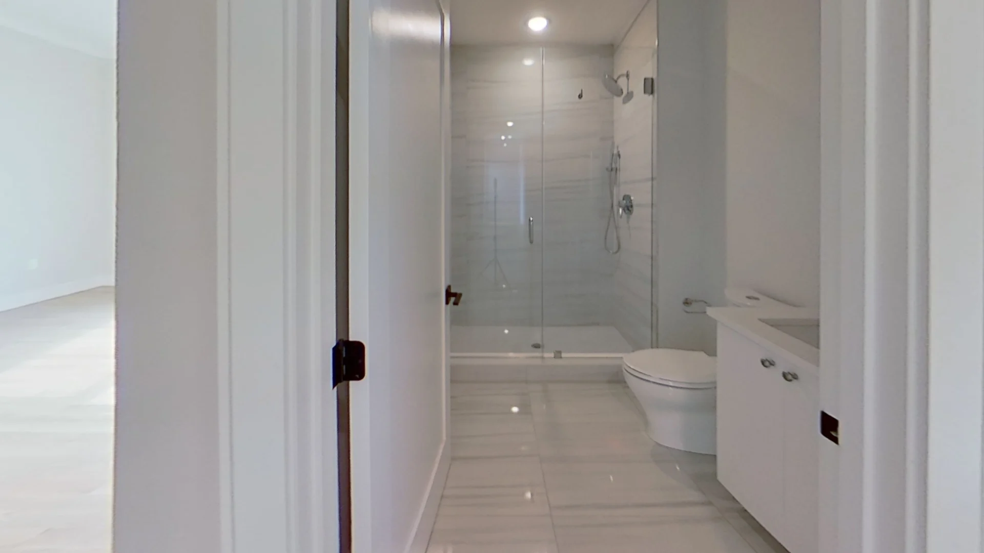 5 bed, 3 bath apartment for rent at 106 Warren St Unit 7, Brighton — photo 10 of 12