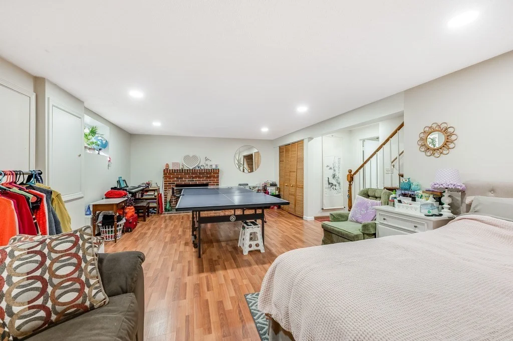 4 bed, 3 bath apartment for rent at 106 Woodcliff Rd, Chestnut Hill — photo 24 of 36