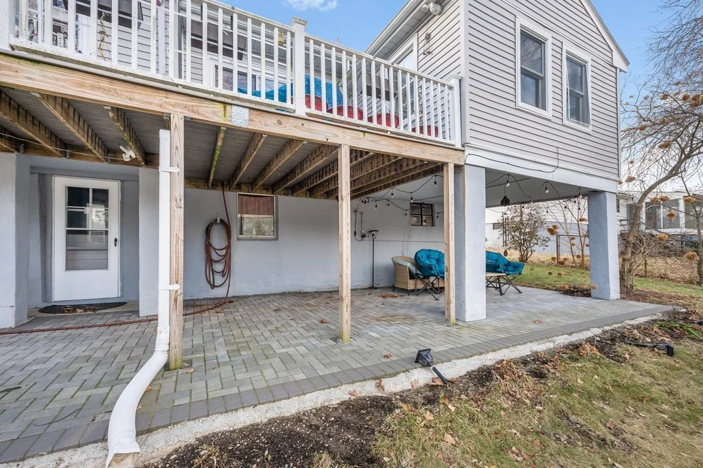 4 bed, 3 bath apartment for rent at 106 Woodcliff Rd, Chestnut Hill — photo 33 of 36