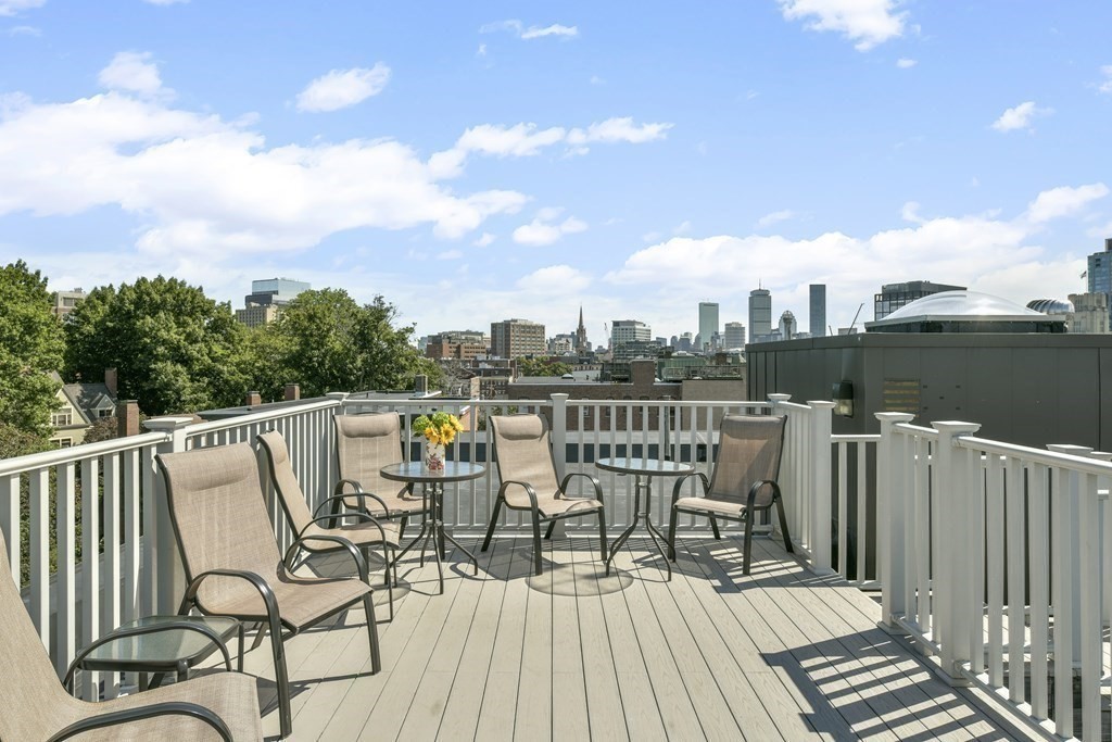 1 bed, 1 bath apartment for rent at 1060 Beacon St Unit 12, Coolidge Corner — photo 11 of 14