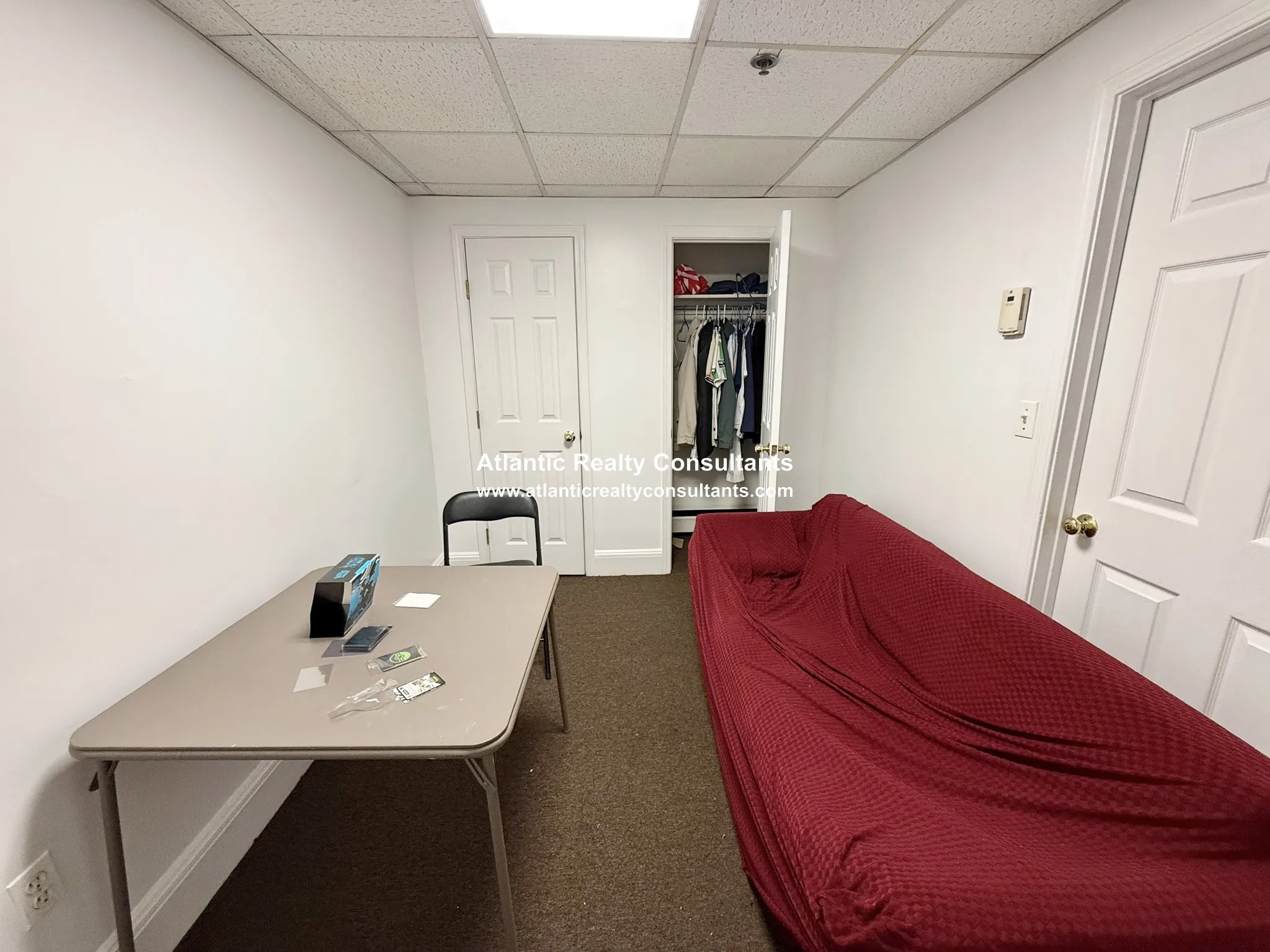 3 bed, 2 bath apartment for rent at 1061 Beacon St Unit 1B, Longwood — photo 8 of 15