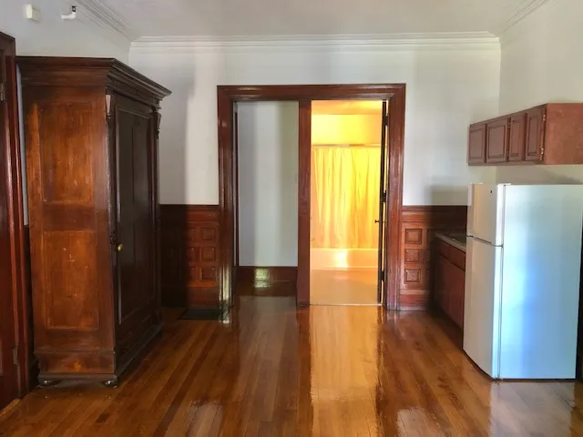 1 bed, 1 bath apartment for rent at 1061 Beacon St Unit 2, Longwood — photo 1 of 10