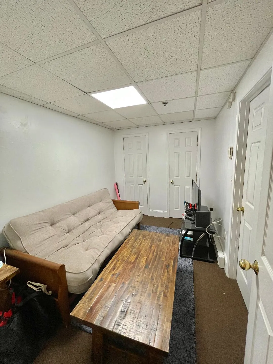 3 bed, 2 bath apartment for rent at 1061 Beacon St Unit B, Longwood — photo 10 of 11