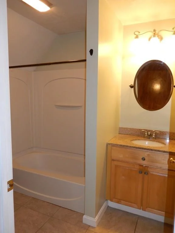1 bed, 1 bath apartment for rent at 1061 West Boylston St Unit 2, Worcester — photo 12 of 19