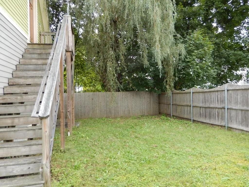 1 bed, 1 bath apartment for rent at 1061 West Boylston St Unit 2, Worcester — photo 19 of 19