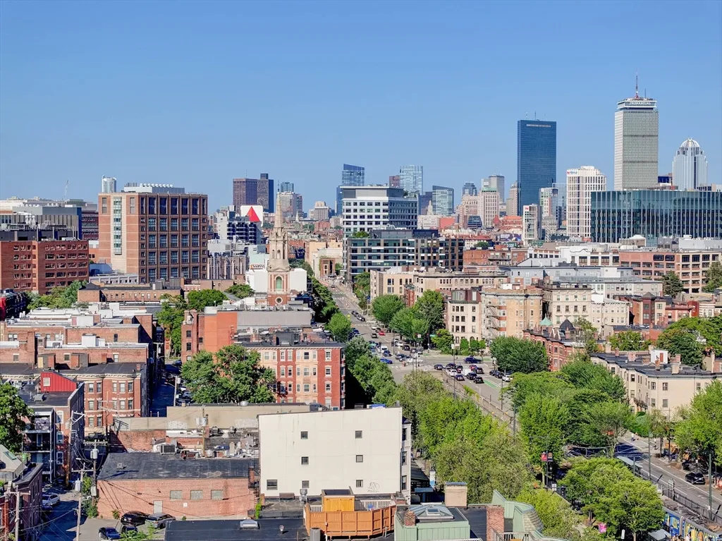 2 bed, 1 bath apartment for rent at 1064 Beacon St Unit 12A, Longwood — photo 34 of 40