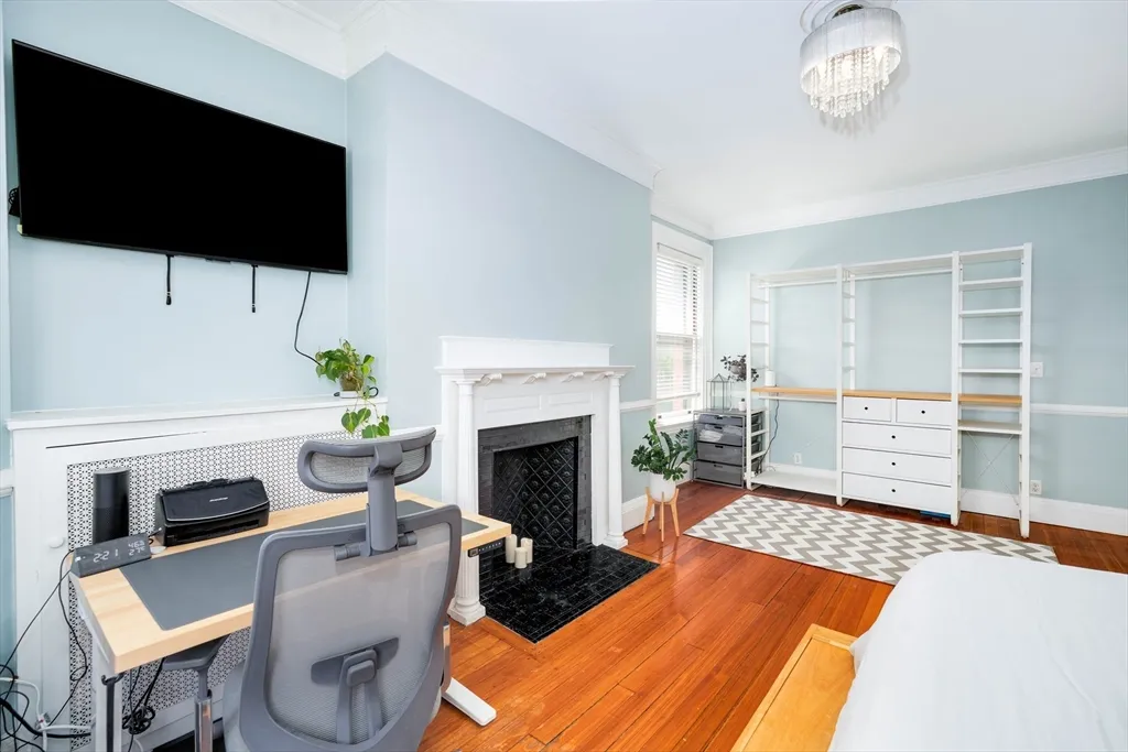 2 bed, 1 bath apartment for rent at 1064 Beacon St Unit 12A, Longwood — photo 23 of 40