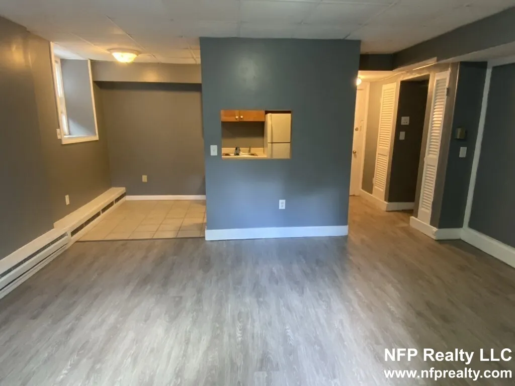 1 bed, 1 bath apartment for rent at 1064 Beacon St Unit B, Longwood — photo 5 of 13