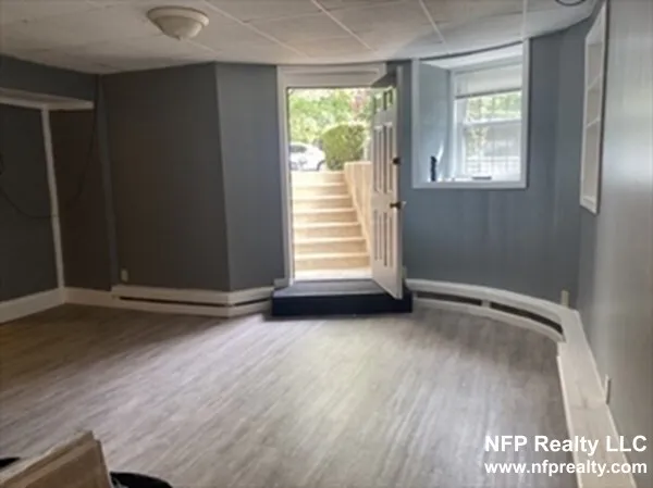 1 bed, 1 bath apartment for rent at 1064 Beacon St Unit B, Longwood — photo 3 of 13