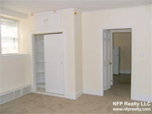 Studio bed, 1 bath apartment for rent at 1064 Beacon St Unit C, Longwood — photo 1 of 8