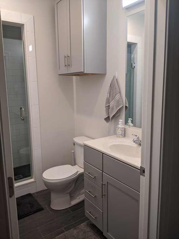 Studio bed, 1 bath apartment for rent at 1064 North Shore Rd Unit 2, Revere — photo 5 of 8