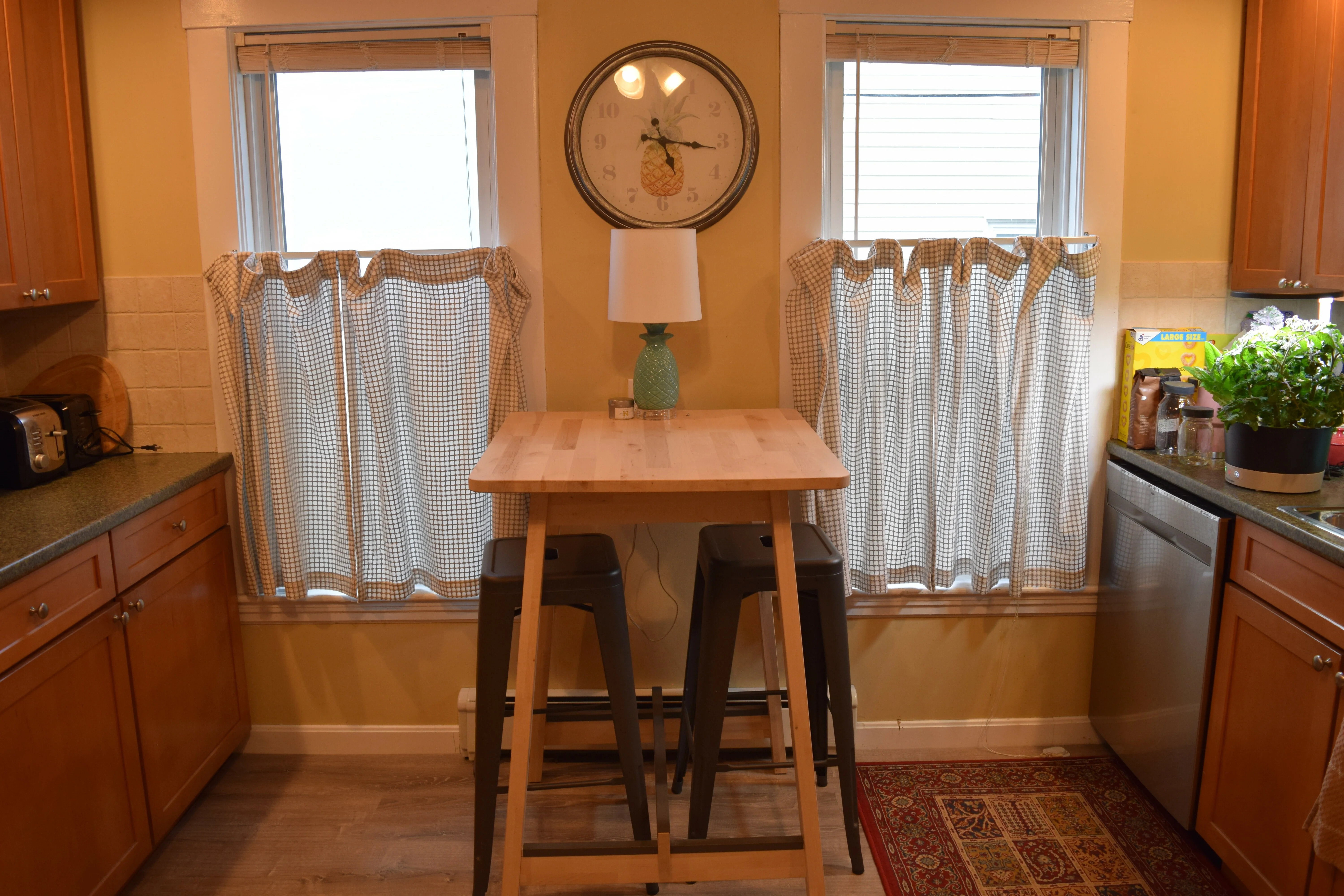 2 bed, 1 bath apartment for rent at 1065 Broadway Unit 1, Teele Square — photo 11 of 13