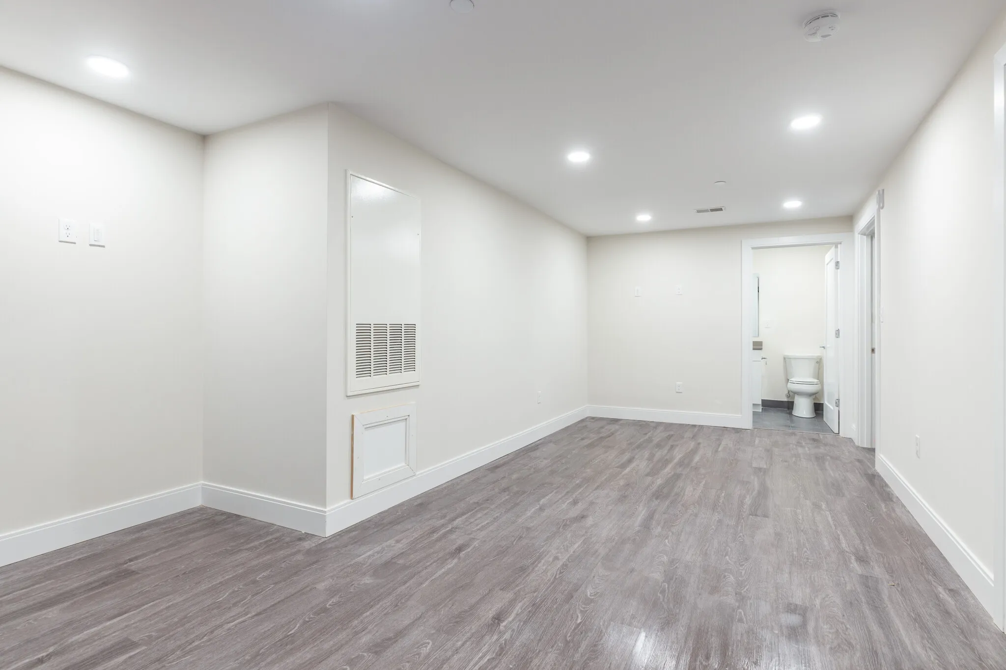 4 bed, 3 bath apartment for rent at 1065 Tremont St Unit 106, South End — photo 9 of 12