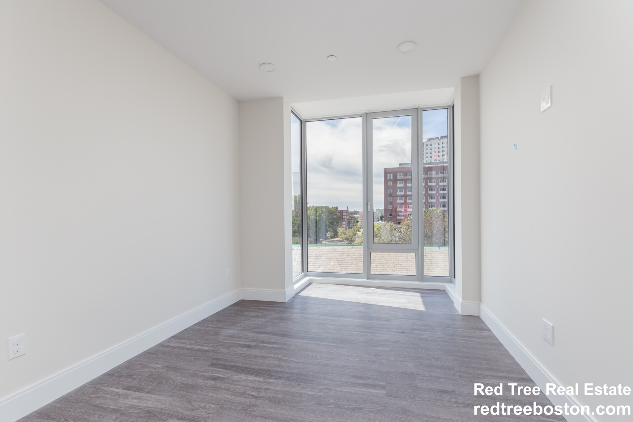 1 bed, 1 bath apartment for rent at 1065 Tremont St Unit 304, Roxbury — photo 6 of 10