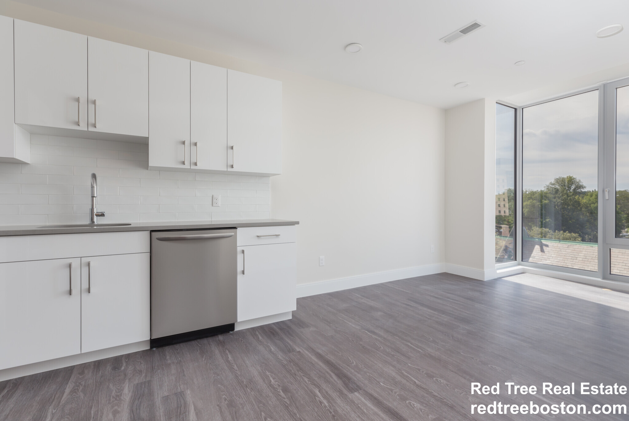 1 bed, 1 bath apartment for rent at 1065 Tremont St Unit 304, Roxbury — photo 7 of 10