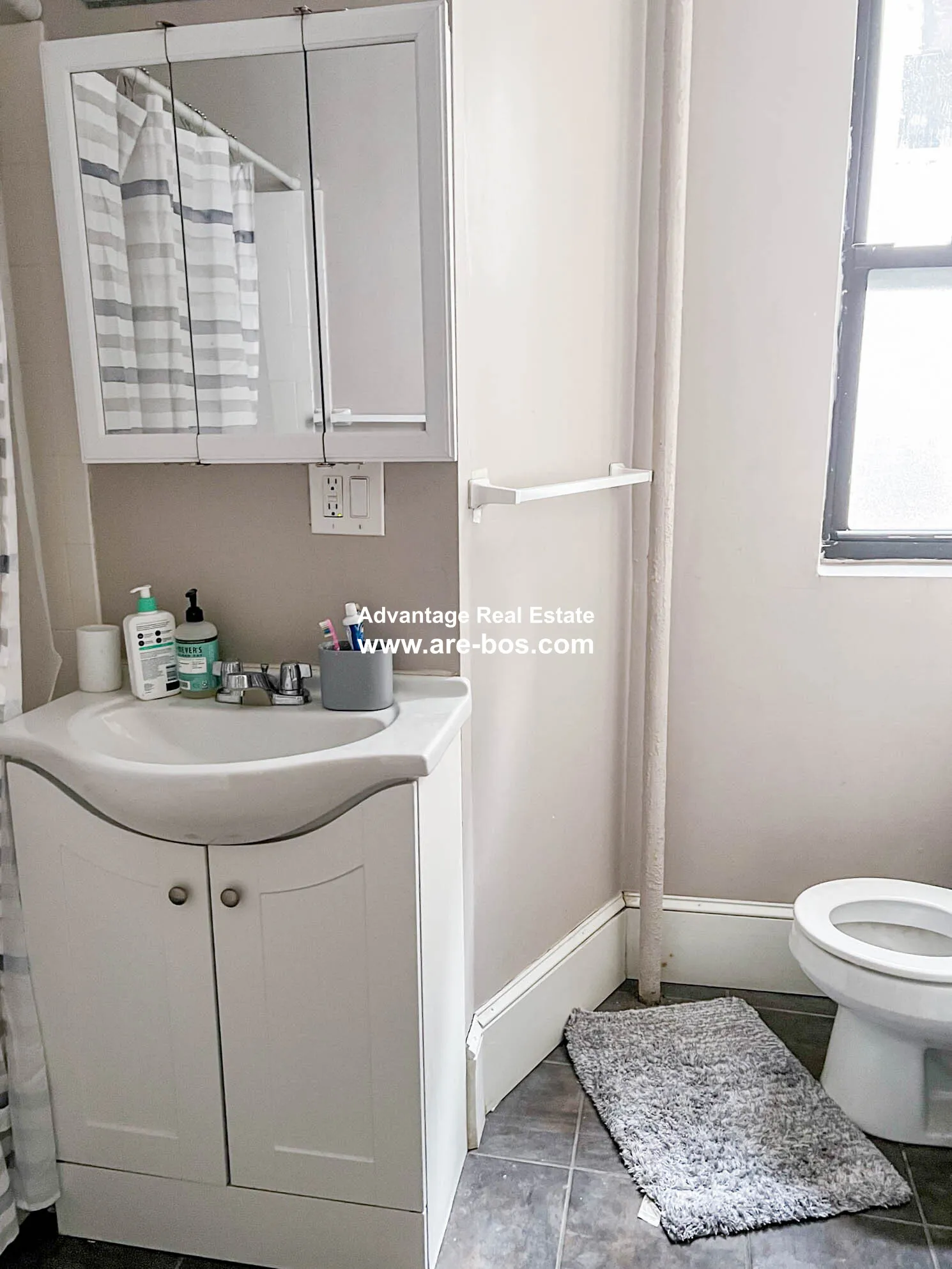 2 bed, 1 bath apartment for rent at 1066 Commonwealth Ave Unit 22, Brighton — photo 7 of 27