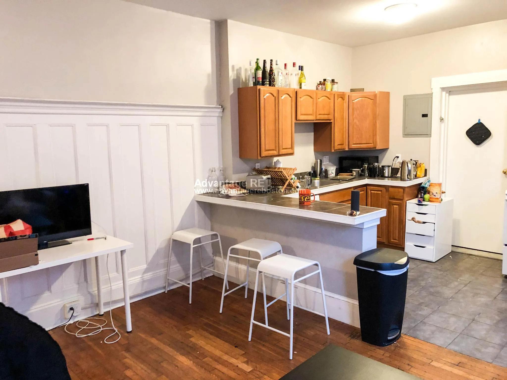 3 bed, 1 bath apartment for rent at 1066 Commonwealth Ave Unit 31 Duplicate, Brighton — photo 45 of 63