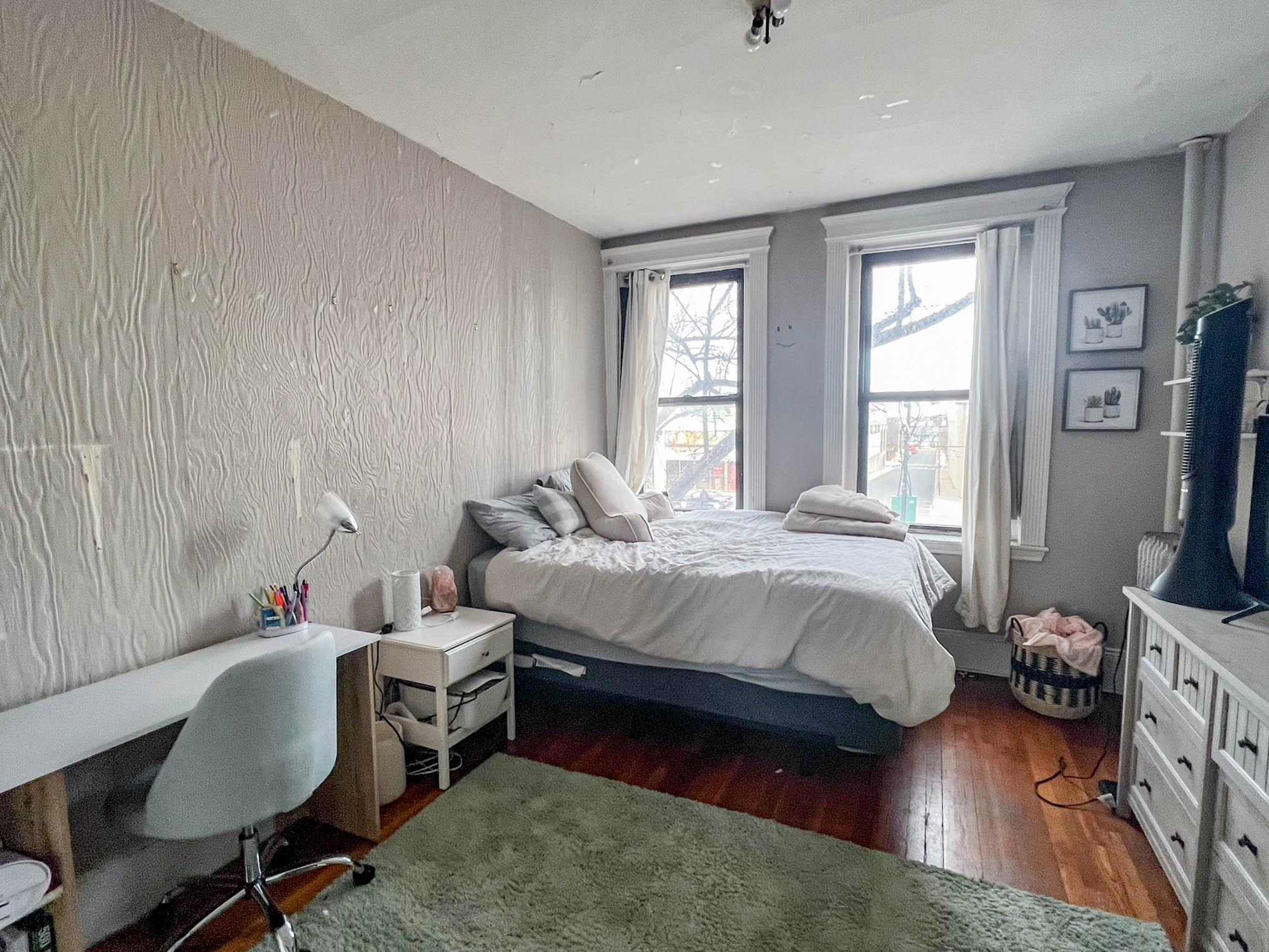 3 bed, 1 bath apartment for rent at 1066 Commonwealth Ave Unit 32, Brighton — photo 9 of 13