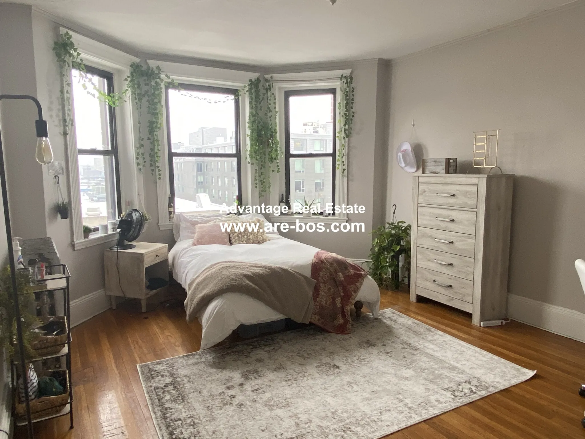 3 bed, 1 bath apartment for rent at 1066 Commonwealth Ave Unit 62, Brighton — photo 17 of 21