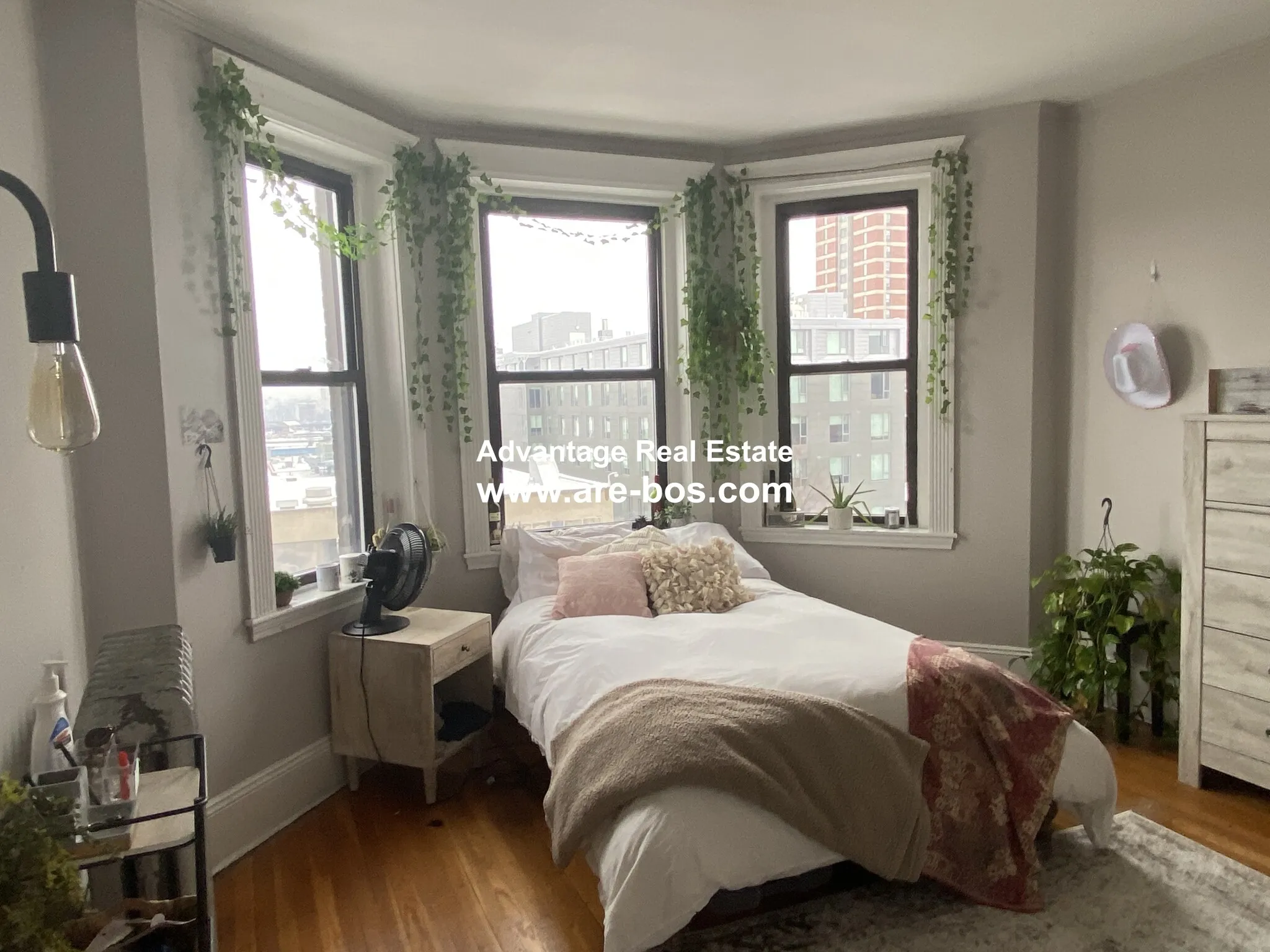 3 bed, 1 bath apartment for rent at 1066 Commonwealth Ave Unit 62, Brighton — photo 19 of 21