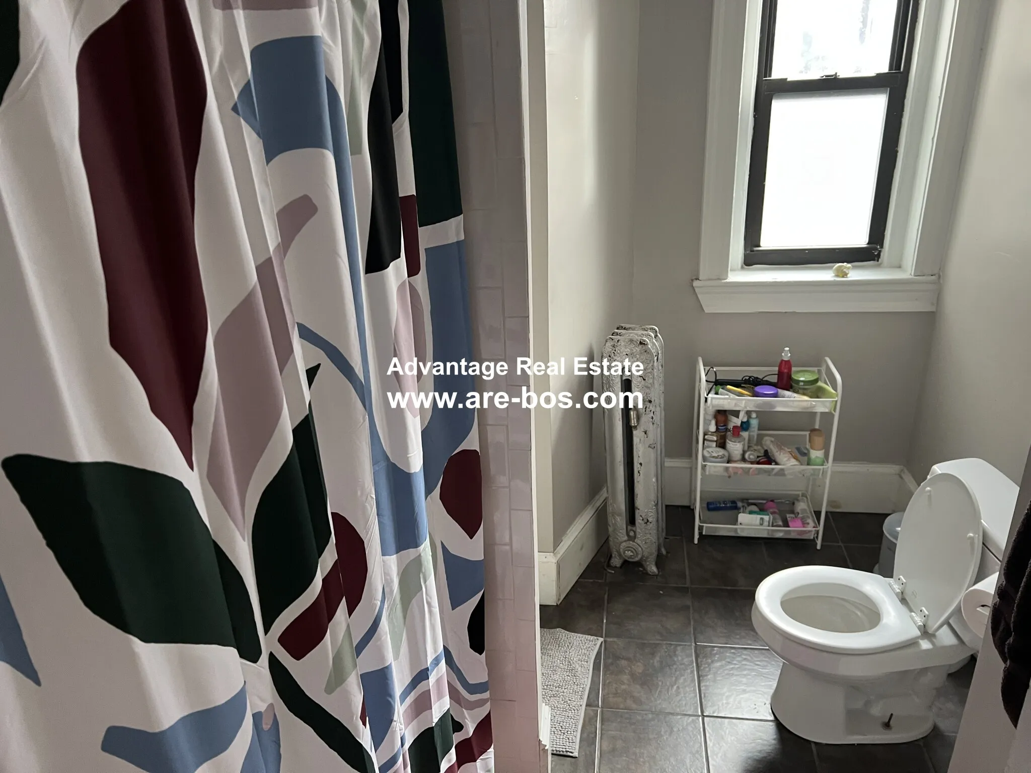 3 bed, 1 bath apartment for rent at 1066 Commonwealth Ave Unit 62, Brighton — photo 4 of 21