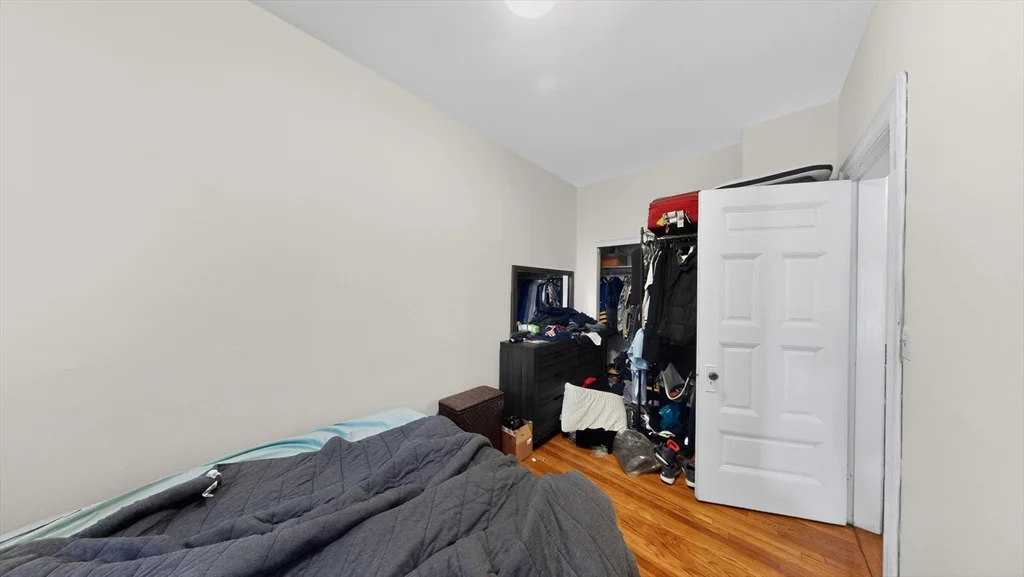 1 bed, 1 bath apartment for rent at 1069 Beacon St Unit 5, Coolidge Corner — photo 11 of 11