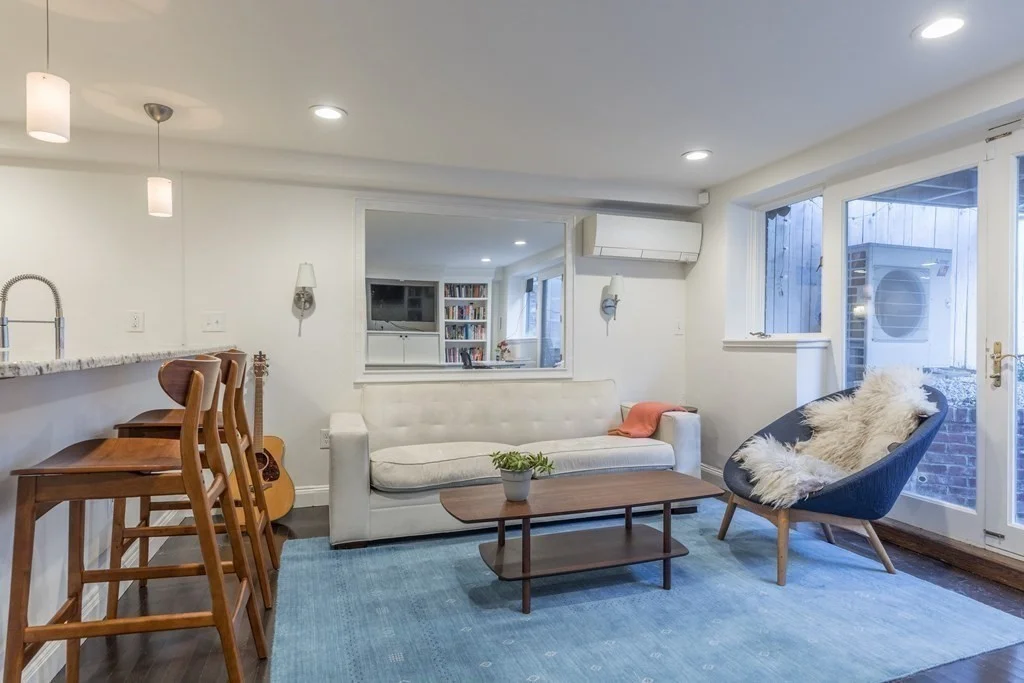 1 bed, 1 bath apartment for rent at 107 Appleton Unit 1, South End — photo 3 of 17