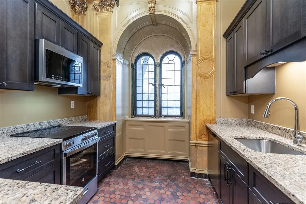 1 bed, 1.5 bath apartment for rent at 107 Beacon St Unit 3, Back Bay — photo 23 of 26