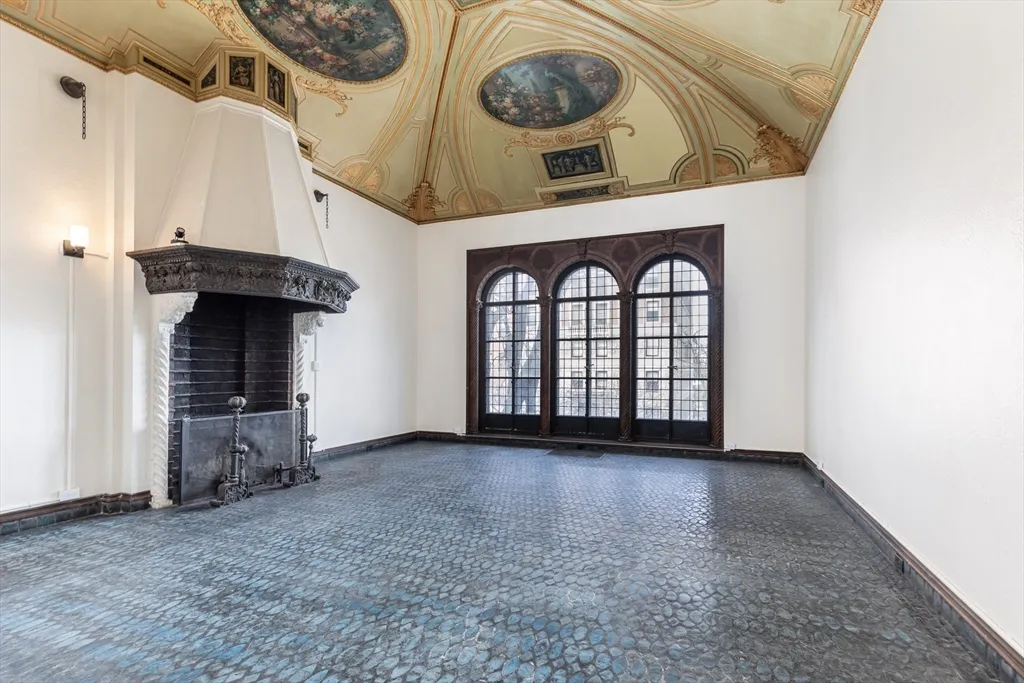 1 bed, 1.5 bath apartment for rent at 107 Beacon St Unit 3, Back Bay