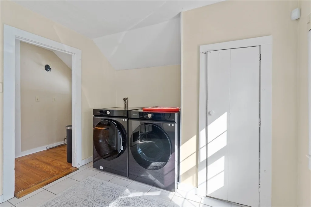 3 bed, 1 bath apartment for rent at 107 Boston Rd, Sutton — photo 13 of 24