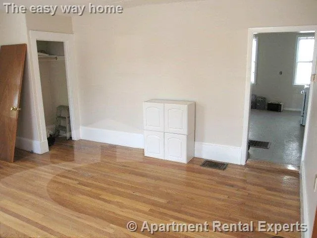 1 bed, 1 bath apartment for rent at 107 Brookline St Unit 1, Cambridgeport — photo 5 of 6