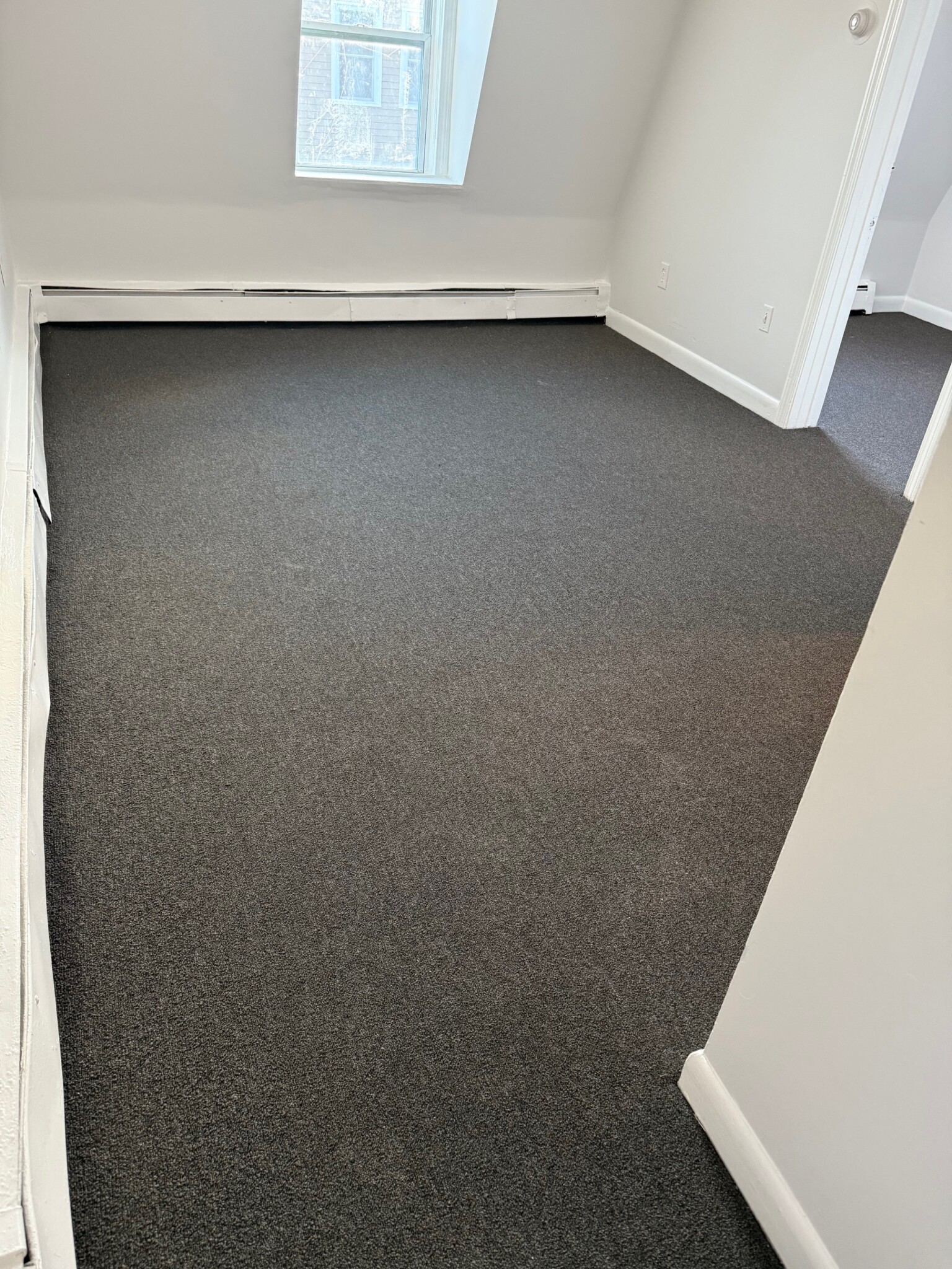 1 bed, 1 bath apartment for rent at 107 Brooks St Unit 3, East Boston — photo 3 of 3