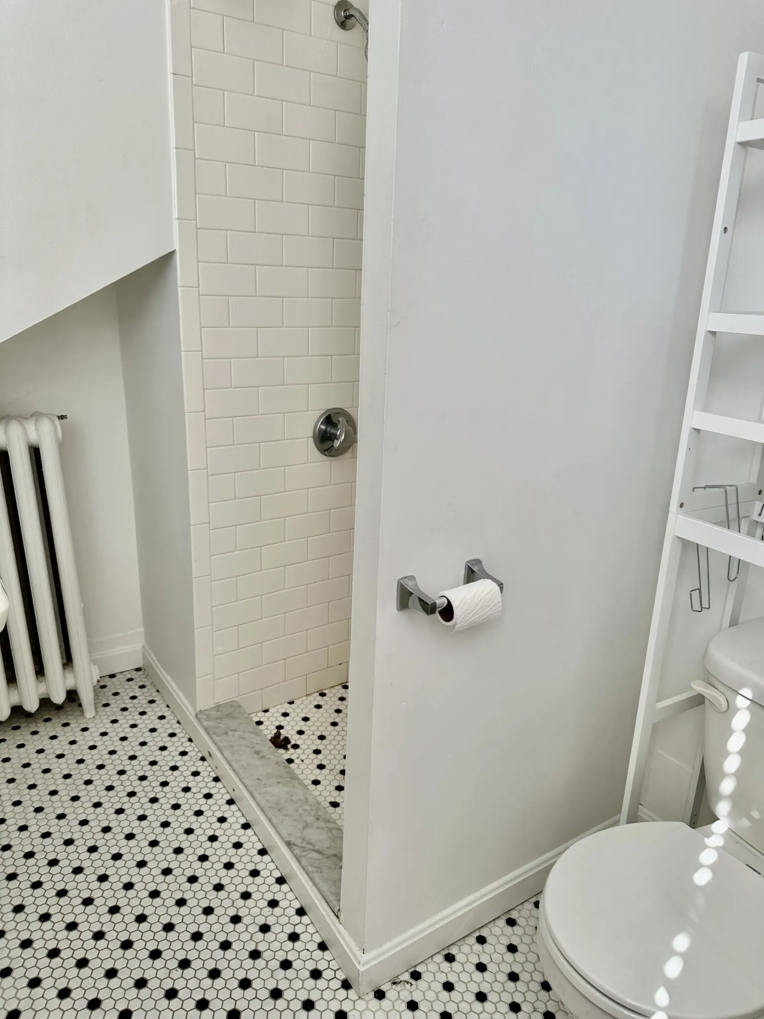 Studio bed, 1 bath apartment for rent at 107 Charles St Unit 5L, Beacon Hill — photo 5 of 19