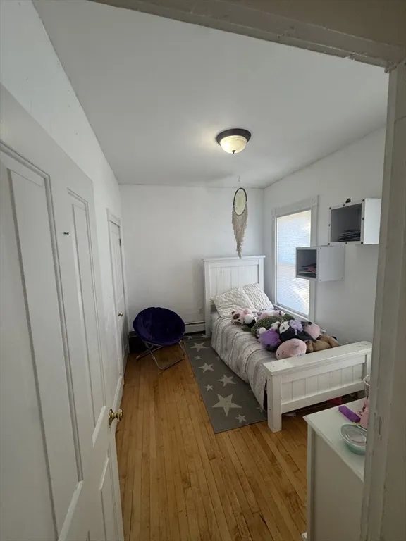 3 bed, 1 bath apartment for rent at 107 Chestnut St Unit 2R, Haverhill — photo 10 of 12