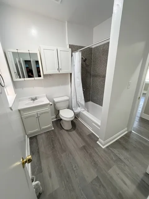 3 bed, 1 bath apartment for rent at 107 Columbia Ter Unit 2, Dorchester — photo 6 of 11