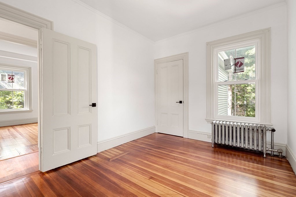 5 bed, 4+ bath apartment for rent at 107 Ellery St, Harvard Square — photo 16 of 35