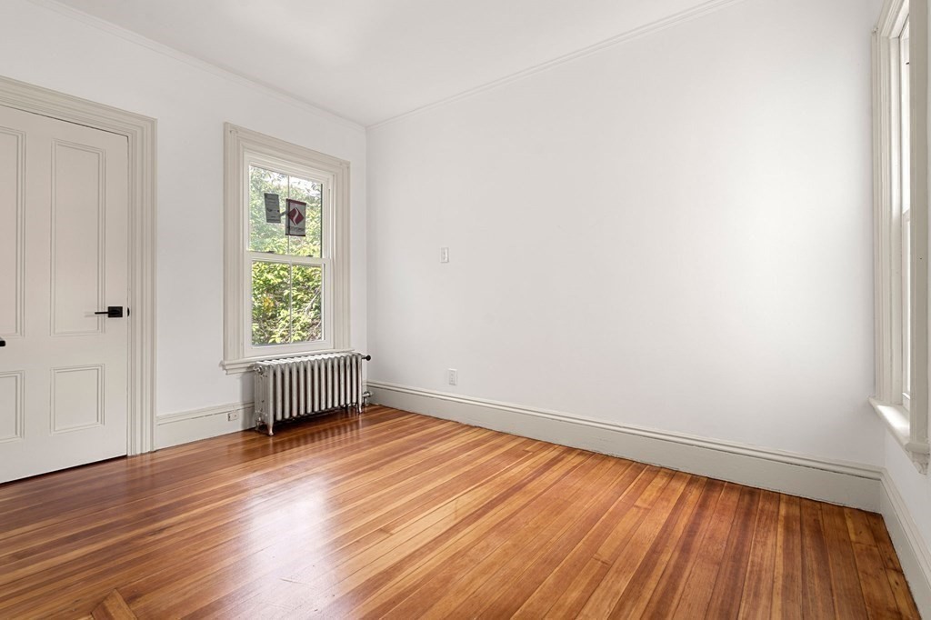 5 bed, 4+ bath apartment for rent at 107 Ellery St, Harvard Square — photo 20 of 35