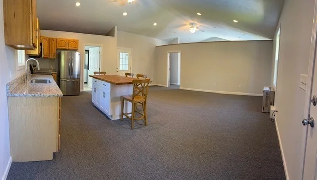 1 bed, 1 bath apartment for rent at 107 Elmwood St Unit 2, Auburn — photo 6 of 23
