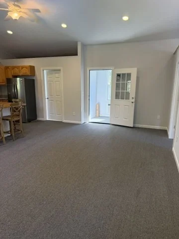 1 bed, 1 bath apartment for rent at 107 Elmwood St Unit 2, Auburn — photo 11 of 23