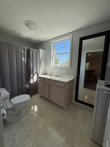 1 bed, 1 bath apartment for rent at 107 Elmwood St Unit 2, Auburn — photo 19 of 23